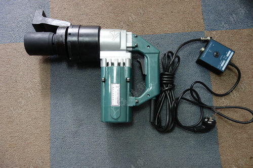 200-700N.mŤ�ؿ��{늄Ӱ���