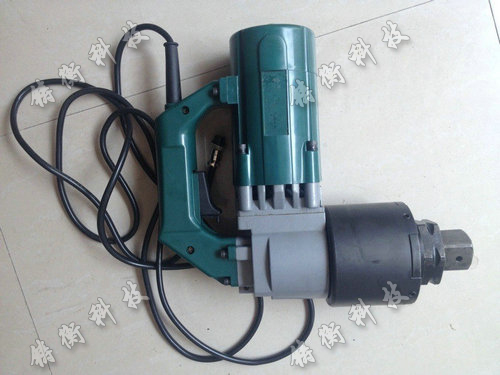 電動(dòng)定扭力扳手圖片