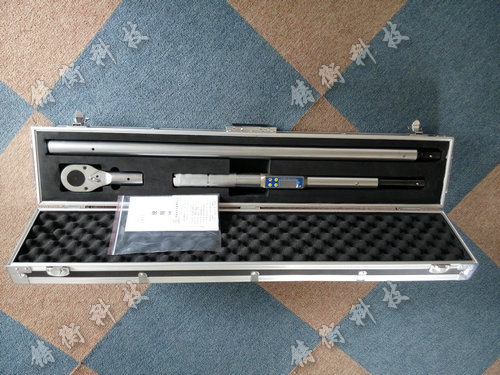 數(shù)顯扭矩扳手