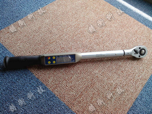 數(shù)顯扭力扳手圖片